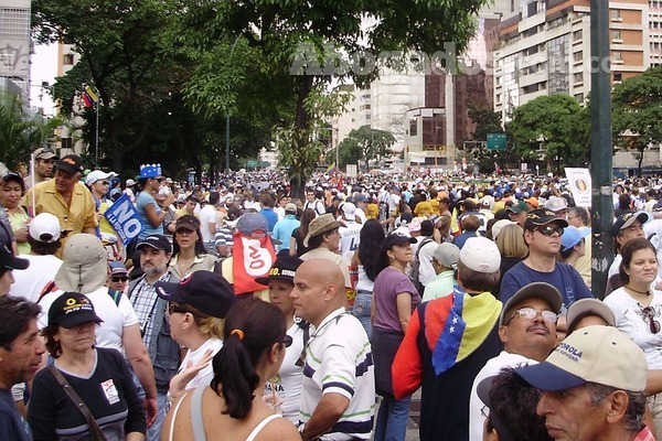 La Acción de Grupo busca indemnización económica; la Acción Popular pretende prevenir daños.